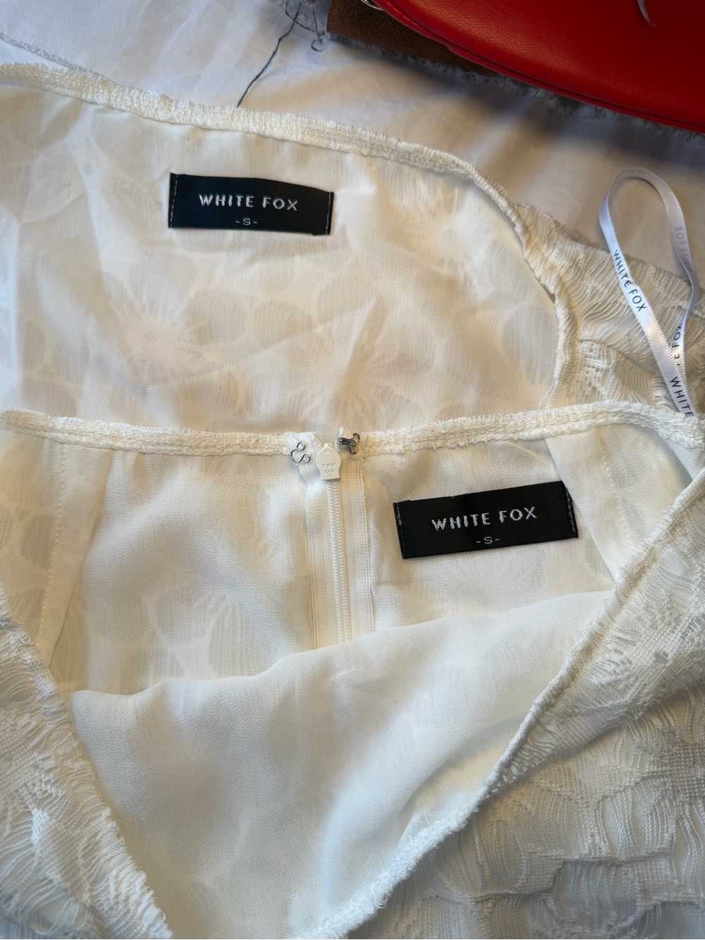 White Fox Matching Set - Picture 2 of 3